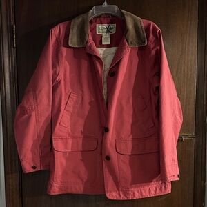 L.L. Bean Women's Vintage Red barn Jacket with Brown Collar M petite
